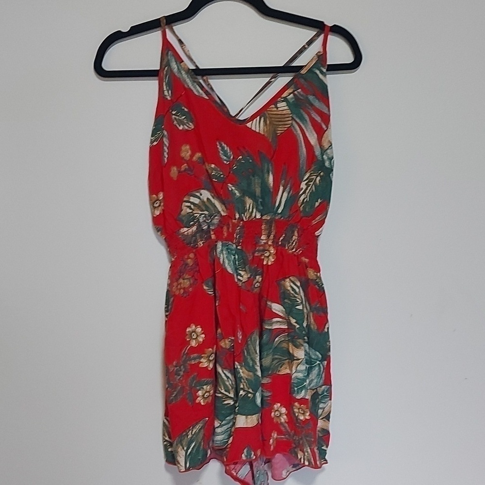 2/$10 Hangar tank top